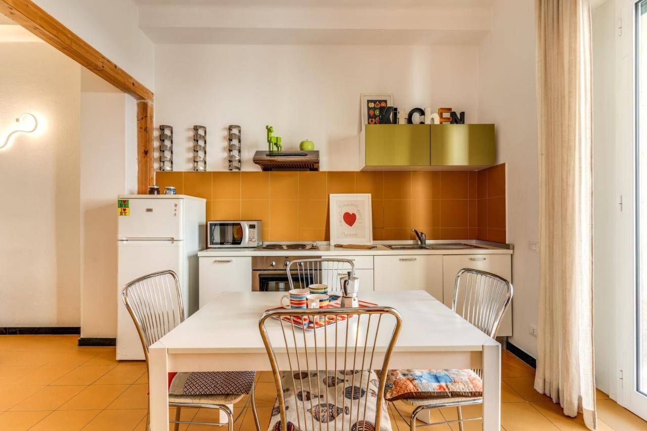 Aweshomeitaly - Cinque Terre Colors Studio Λα Σπέτσια Εξωτερικό φωτογραφία